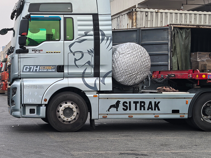 六盤水整車物流15米平板貨車